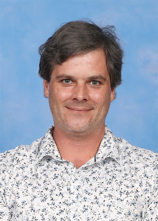 luke-holmes.jpg