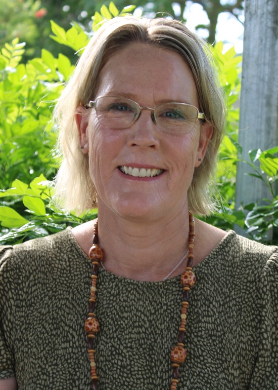 angela-mroz.jpg